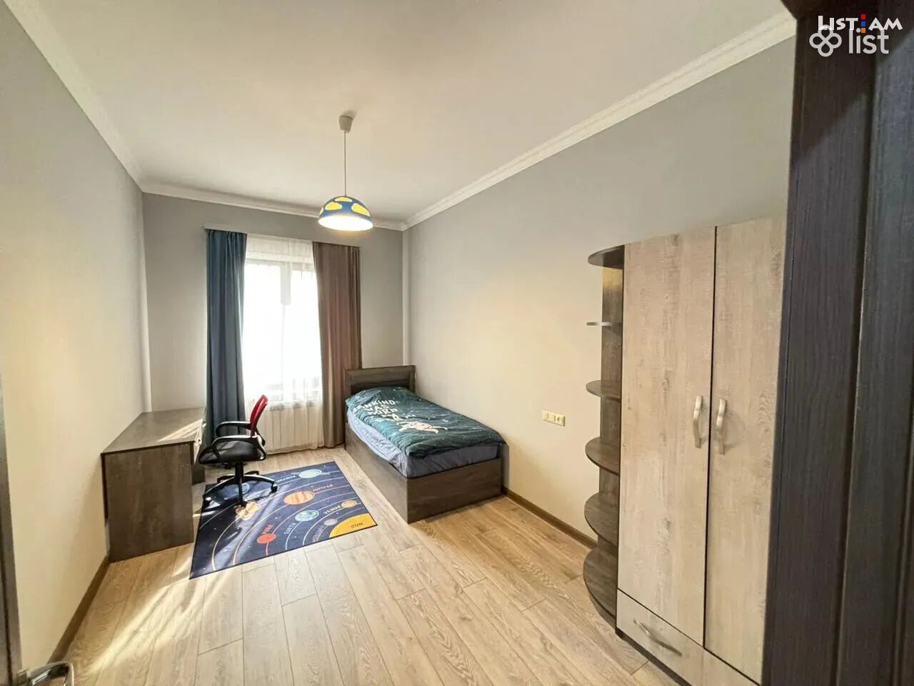 7 room apartment,