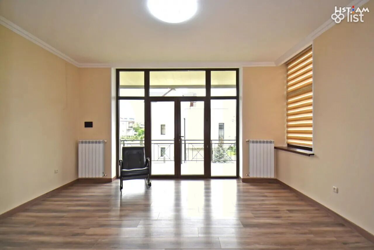 Spacious 2 room